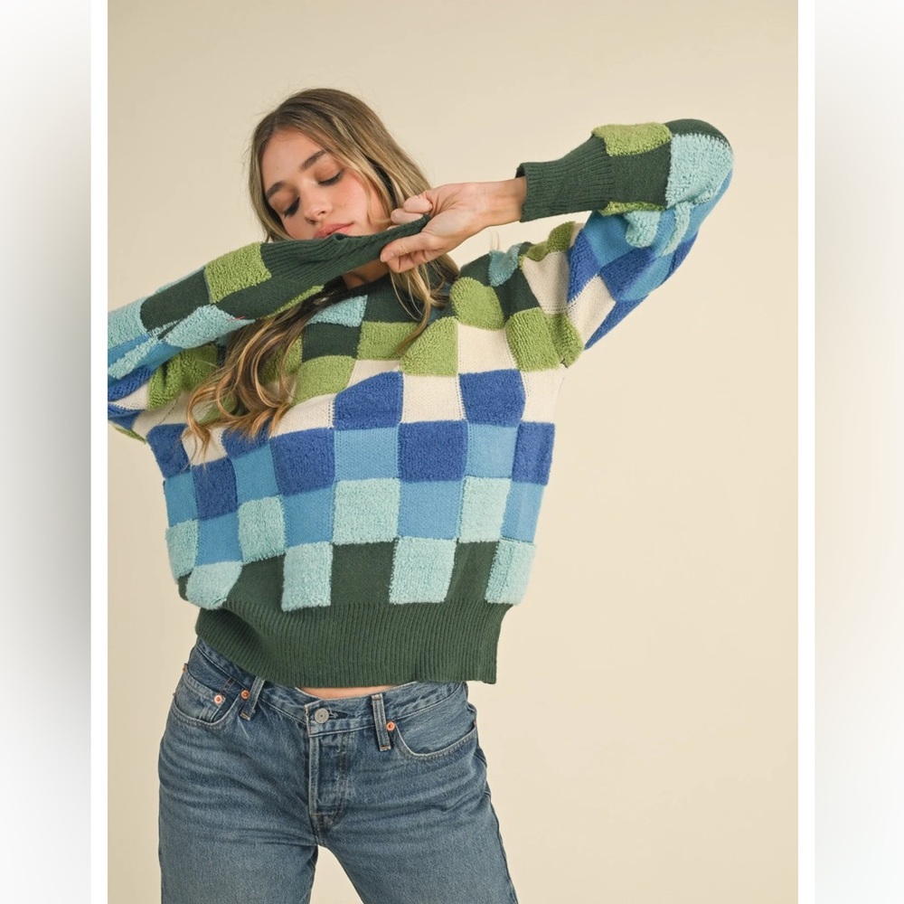 REPOSH &Merci Green and Blue Checkered Sweater in Size Medium - Picture 8 of 14